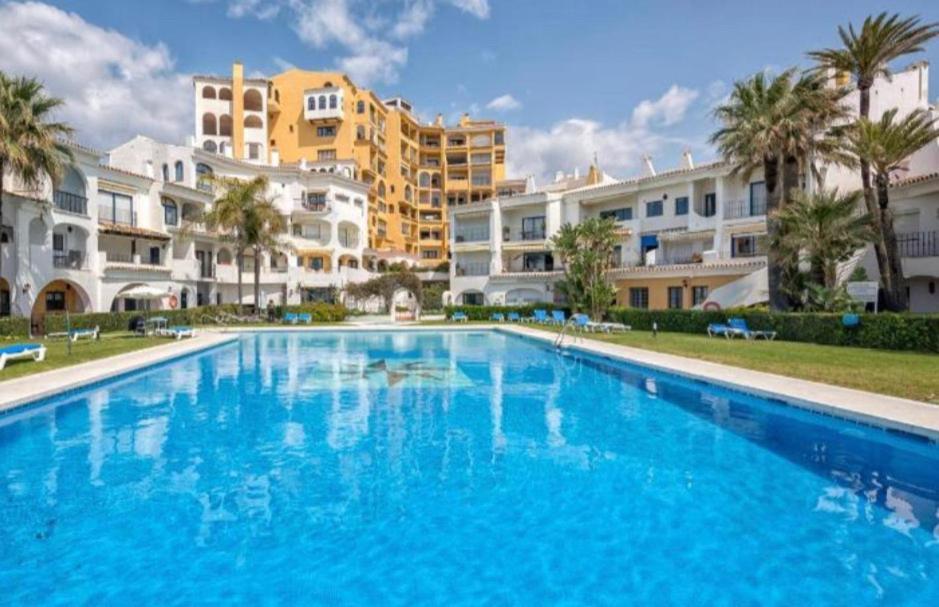 Fascinante Hogar En Cabo Pino En *